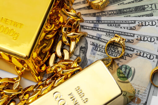 Tips for Selling Jewelry to a Pawnshop for the Most Money Possible